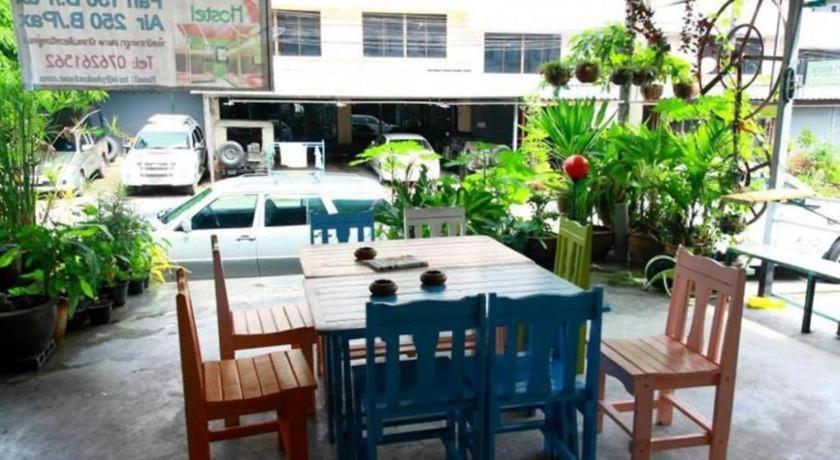 Oyo 586 I Hostel Phuket Exterior photo