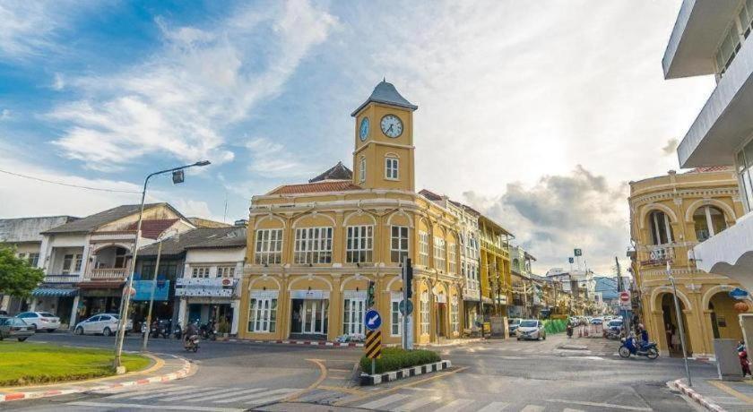 Oyo 586 I Hostel Phuket Exterior photo